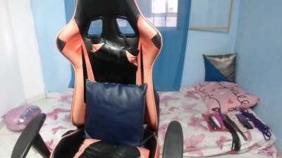 SlutMegan live cam on Cam4