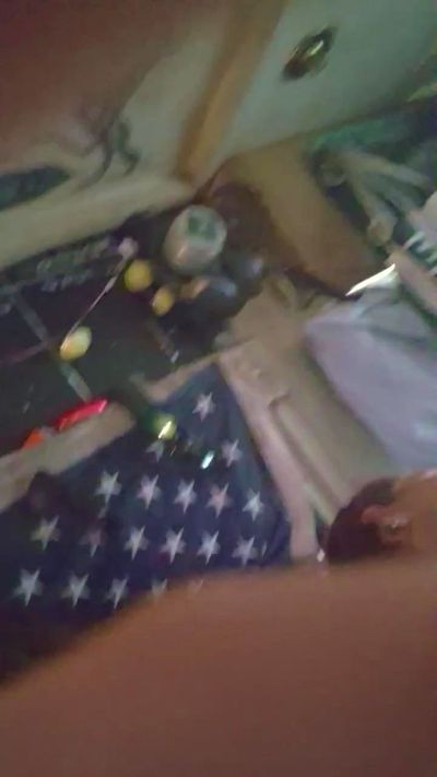 Slut__Muffin live cam on Cam4