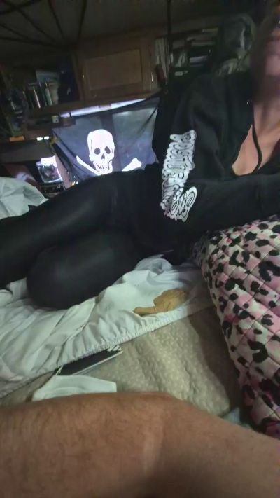 Slut__Muffin live cam on Cam4