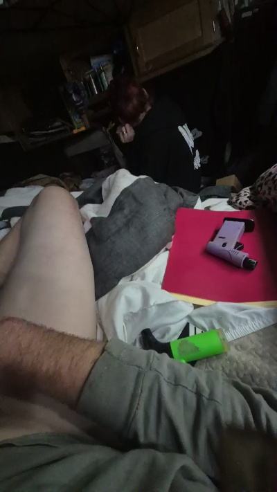 Slut__Muffin live cam on Cam4