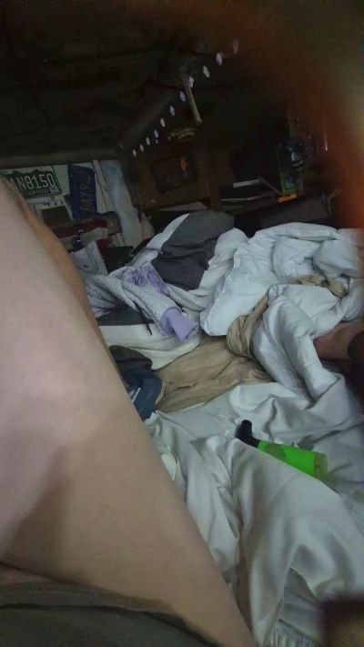 Slut__Muffin live cam on Cam4