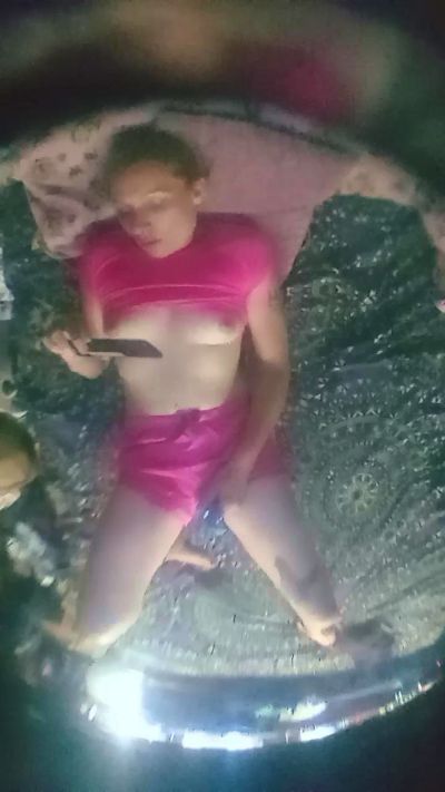 Slut__Muffin live cam on Cam4