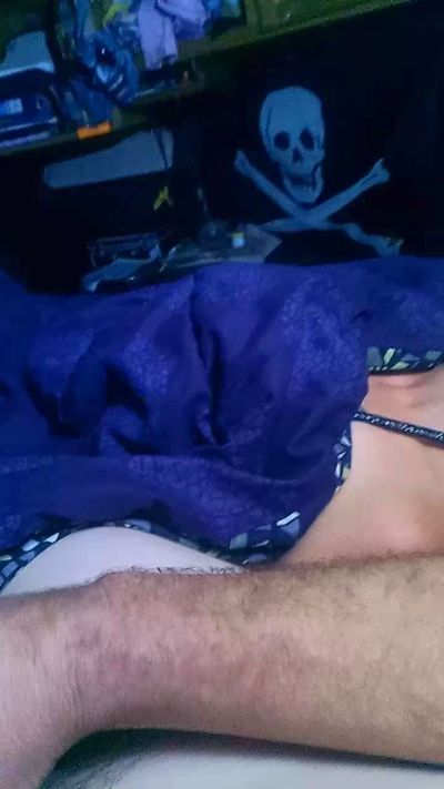 Slut__Muffin live cam on Cam4