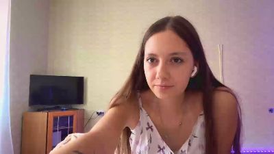 SlyviaSidberry live cam on Cam4