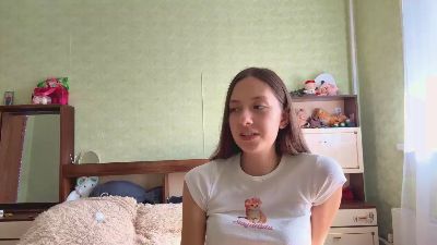 SlyviaSidberry live cam on Cam4