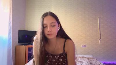 SlyviaSidberry live cam on Cam4