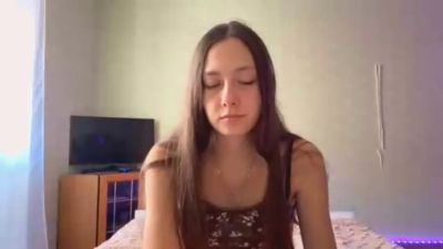 SlyviaSidberry live cam on Cam4