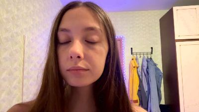 SlyviaSidberry live cam on Cam4