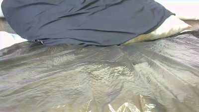 Small2023 live cam on Cam4