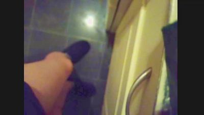 SmallHairyUncut live cam on Cam4