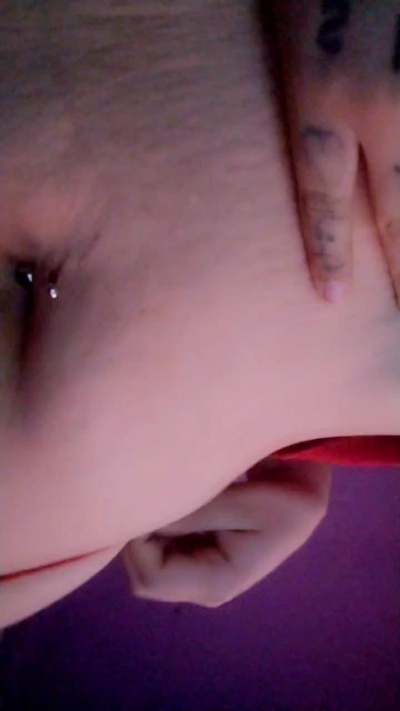Small_baby_rose live cam on Cam4
