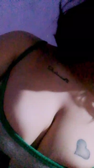 Small_baby_rose live cam on Cam4
