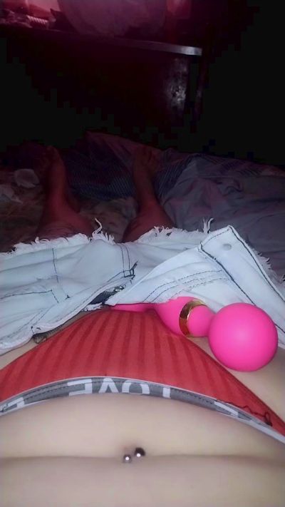 Small_baby_rose live cam on Cam4