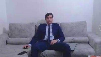 Smarty_Biz live cam on Cam4