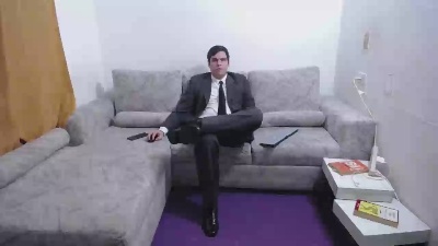 Smarty_Biz live cam on Cam4