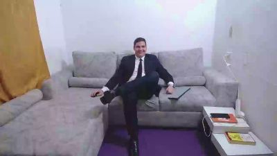 Smarty_Biz live cam on Cam4