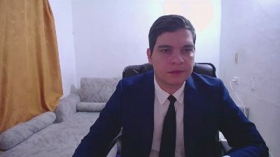 Smarty_Biz live cam on Cam4