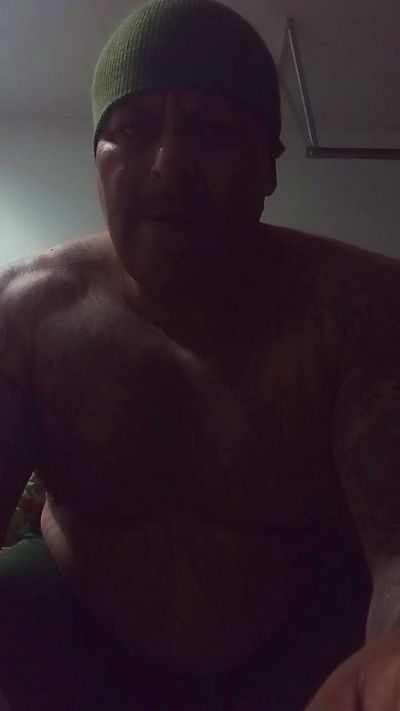 Smasher831 live cam on Cam4