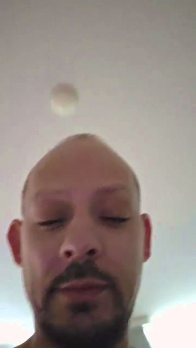 Живая веб-камера Smk190, мужчина, страна Швейцария