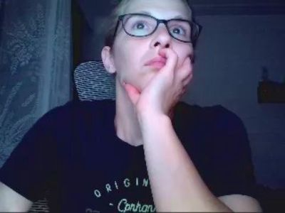 SmokerLety live cam on Cam4