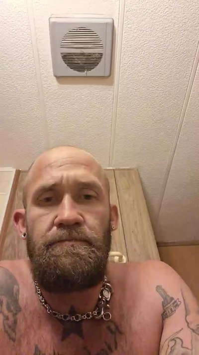 Smokiethesub live cam on Cam4