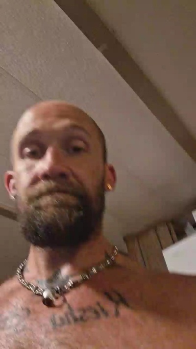 Smokiethesub live cam on Cam4