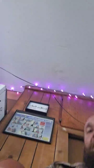 Smokiethesub live cam on Cam4