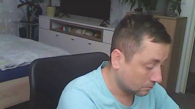 Smolik0000 live cam on Cam4