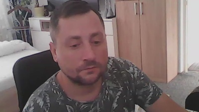 Smolik0000 live cam on Cam4