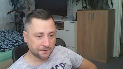 Smolik0000 live cam on Cam4