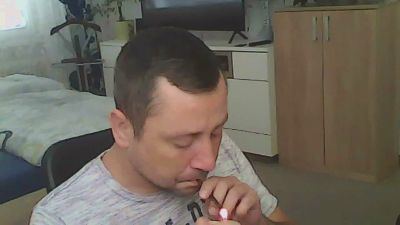 Smolik000 live cam on Cam4