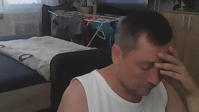 Smolik000 live cam on Cam4