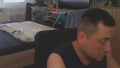 Smolik000 live cam on Cam4