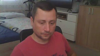 Smolik000 live cam on Cam4