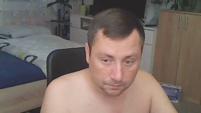 Smolik000 live cam on Cam4