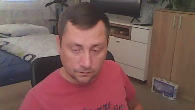 Smolik000 live cam on Cam4