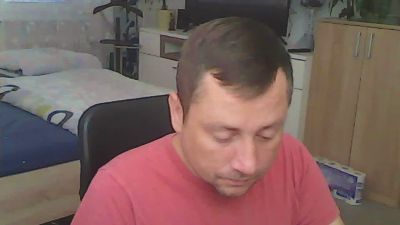 Smolik000 live cam on Cam4