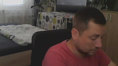 Smolik000 live cam on Cam4