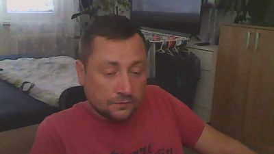 Smolik000 live cam on Cam4