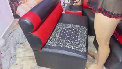 Snow_Whitee live cam on Cam4