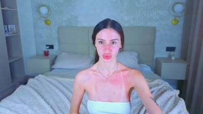 Snow_WhiteeeX live cam on Cam4