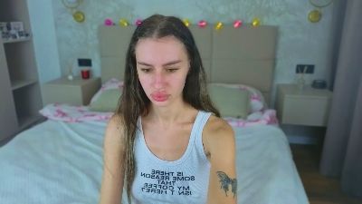 Snow_WhiteeeX live cam on Cam4