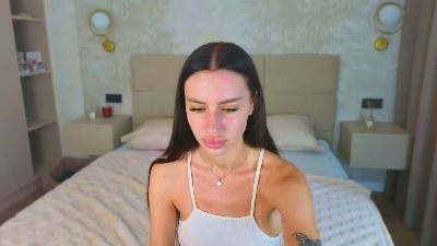 Snow_WhiteeeX live cam on Cam4
