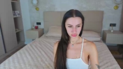 Snow_WhiteeeX live cam on Cam4