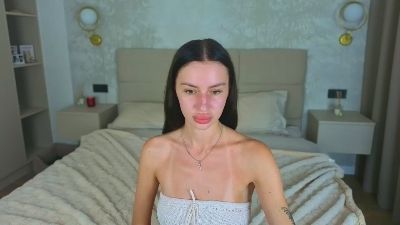 Snow_WhiteeeX live cam on Cam4