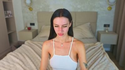 Snow_WhiteeeX live cam on Cam4