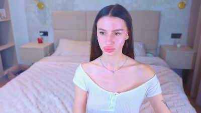 Snow_WhiteeeX live cam on Cam4