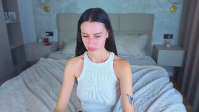 Snow_WhiteeeX live cam on Cam4