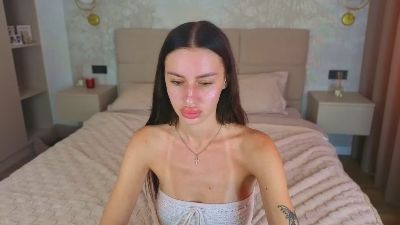 Snow_WhiteeeX live cam on Cam4