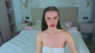 Snow_WhiteeeX live cam on Cam4